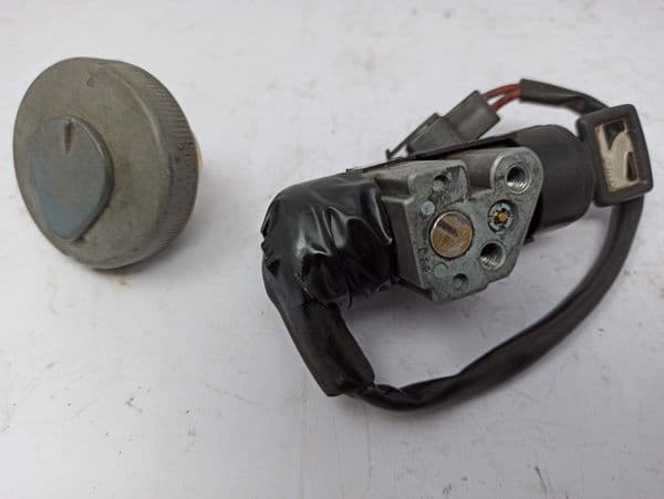 Clausor Contacto Y Tapón Depósito Honda Foresight 250