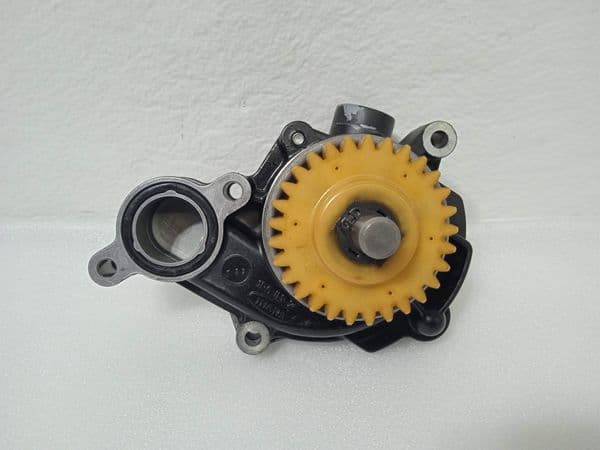 Bomba De Agua Yamaha Tracer Gt 900 2018
