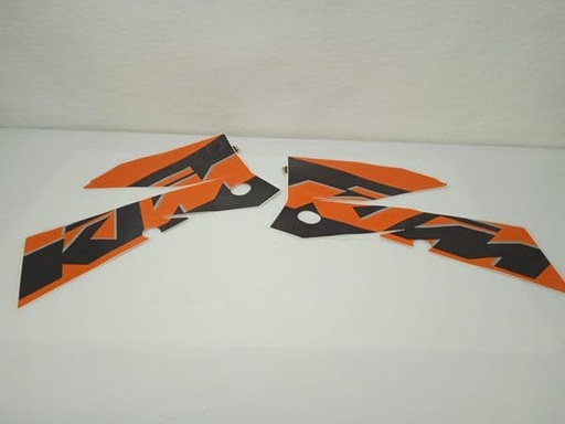 [ADH12957.] Calcas Tapas Laterales Ktm Exc- 250 2001 - 2006
