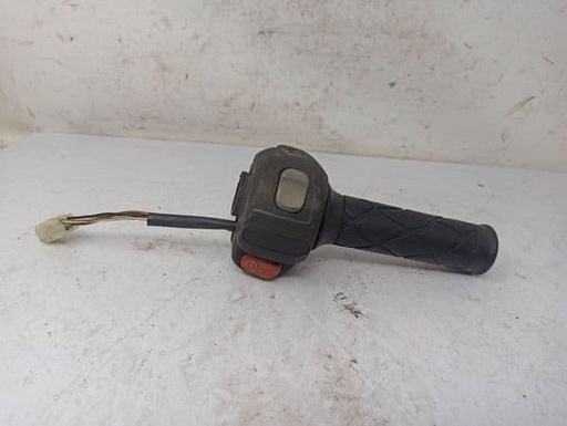 [CONM10111.] Conmutador Derecho Y Gas Yamaha Majesty 125 2006