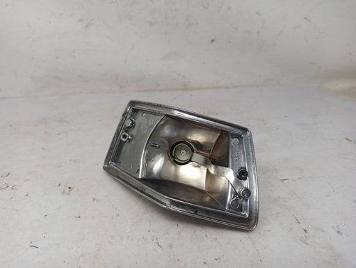 [INT8080.] Base Intermitente Trasero Izquierdo Vespa Iris 200 1984